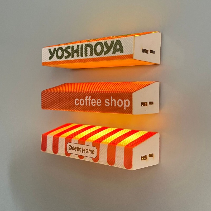 الإبداعية الإضاءة المغناطيسية  - مراجعة Magnetic Letter Board وسعره